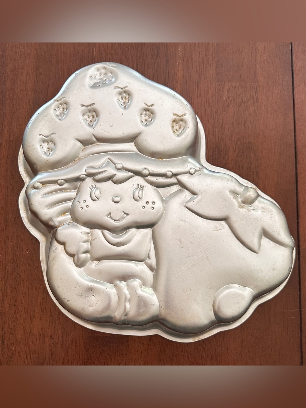 Vintage 1981 Wilton Strawberry Shortcake Cake Pan